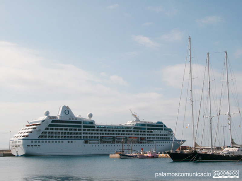 El creuer Sirena no visitava el port de Palamós des de l'any 2017.