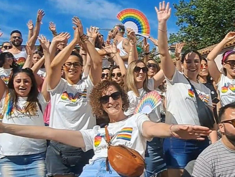 El 'Palamós Orgullós' és una festa de l'amor, la llibertat i l'estiu. (Foto: Quin Perill).