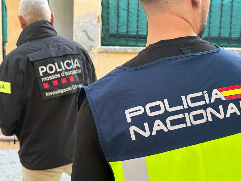 L'operació efectuada pels Mossos d'Esquadra i la Policia Nacional ha permès detenir 23 persones. (Foto: Mossos d'Esquadra).