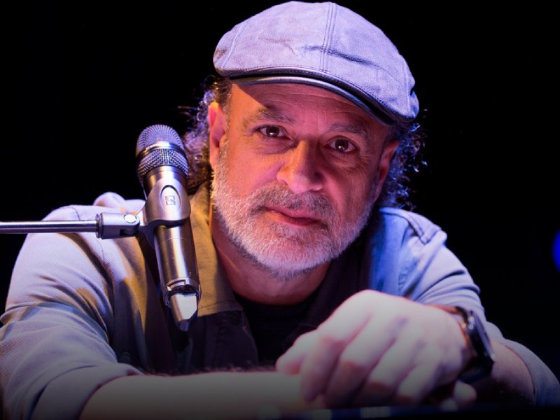 Pep Lladó actua avui a les 10 de la nit a l'escenari del passeig del Mar de Palamós. (Foto: Pep Lladó).