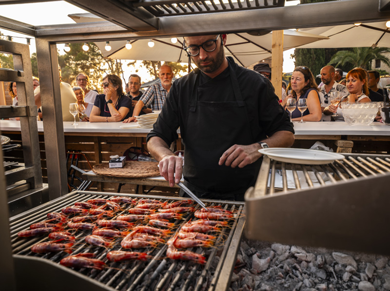 El cuiner palamosí Tomàs Brull, a l'edició passada de l'Empordà Wine & Food Festival. (Foto: Ajuntament de Palamós).