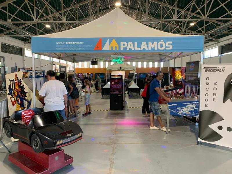 Des d'avui i fins diumenge la Nau dels 50 metres acull la Tecnofan Party. (Foto: Ajuntament de Palamós).