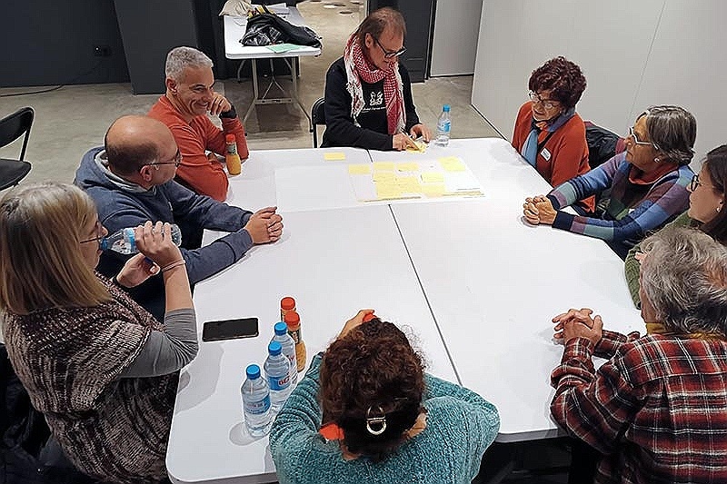 Imatge d'arxiu d'una de les reunions participatives amb la ciutadania. (Foto: Ajuntament de Palamós).
