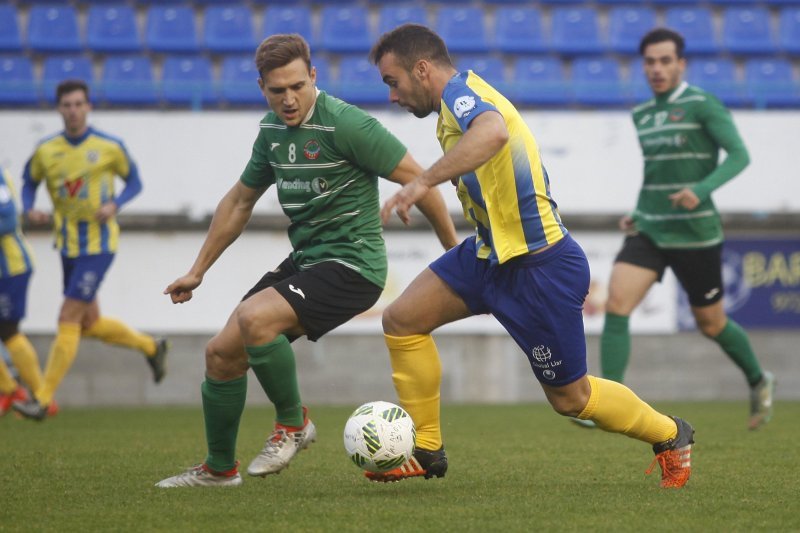 El Palamós i l'Ascó en una imatge del partit de la 1a volta (Foto: Diari de Tarragona)