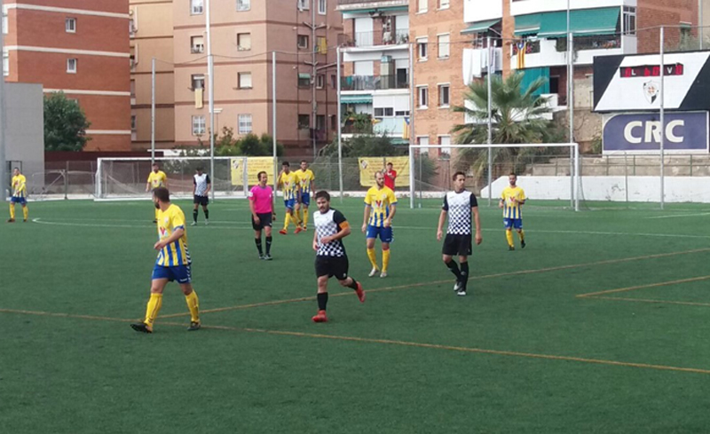El Palamós CF guanya el segon partit de la temporada davant l'Horta 1-4. (Foto Txetxi Cortés)