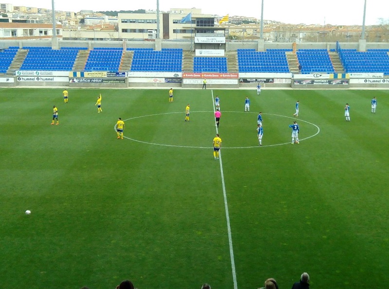 El Palamós CF ha sumat un valuós punt davant el líder del grup, l'Espanyol B.