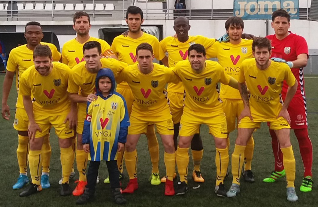 El Palamós ha caigut 3-2 davant el Prat i és equip de Primera Catalana (Foto: Sergi Cortés)