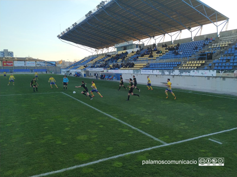 El Palamós CF ha sumat tres punts davant el Can Vidalet (2-0)